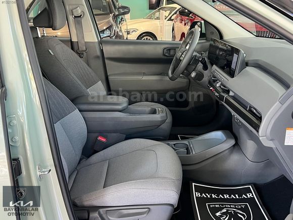 PEUGEOT BAYKARALAR 2024 EV3 ELEGANCE STANDART RANGE 204HP