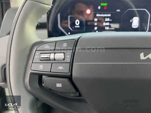 PEUGEOT BAYKARALAR 2024 EV3 ELEGANCE STANDART RANGE 204HP