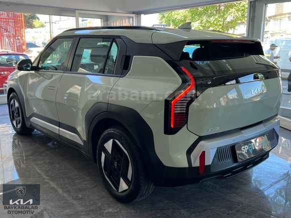 PEUGEOT BAYKARALAR 2024 EV3 ELEGANCE STANDART RANGE 204HP