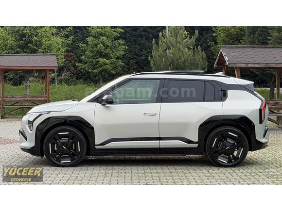 2025 HATASIZ BOYASIZ EV3 GT LİNE LONG RANGE 772KM UZUN MENZİL