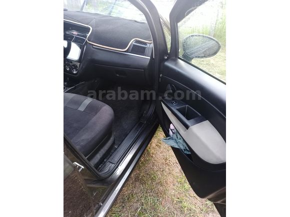 Sahibinden Fiat Linea 1.3 Multijet Active Plus 2012 Model