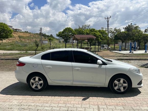 Sahibinden Renault Fluence 1.5 dCi Touch 2015 Model 