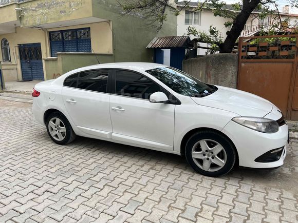 Sahibinden Renault Fluence 1.5 dCi Touch 2015 Model 