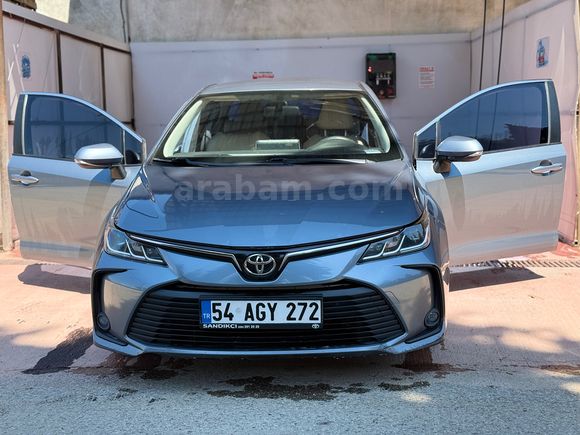 Sahibinden Toyota Corolla 1.5 Vision 2022 Model 