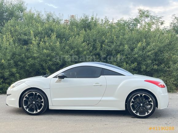 MAKYAJLI RCZ HATASIZ BOYASIZ SEDEFLİ EKRANLI DİKİŞLİ GÖĞÜS