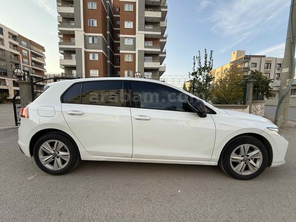 Sahibinden Volkswagen Golf 1.5 eTSi Impression 2025 Model 
