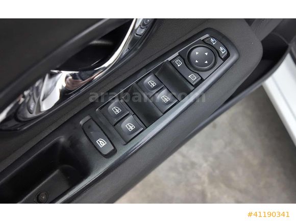 2015-FLUENCE-DCİ-PLUS-BOYASIZ-OTOMATİK-172KM