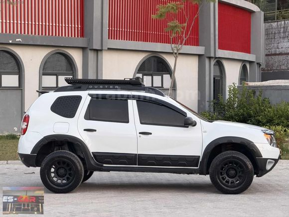 ES-CAR'DAN DE CAM GİBİ FULL AKSESUAR DUSTER 4X4 YENİ DİREKSİYON