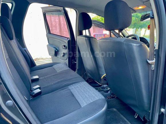 2013 MODEL YENİ NESİL MOTOR 216 BİN KM DE ÇOK TEMİZ DİZEL