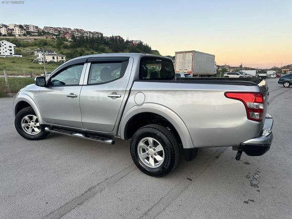 MİTSUBİSHİ L 200 FUL ORJINAL KOÇ OTO GALERİ