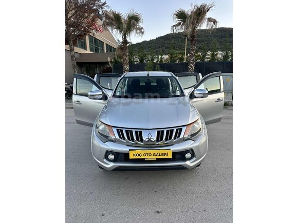MİTSUBİSHİ L 200 FUL ORJINAL KOÇ OTO GALERİ