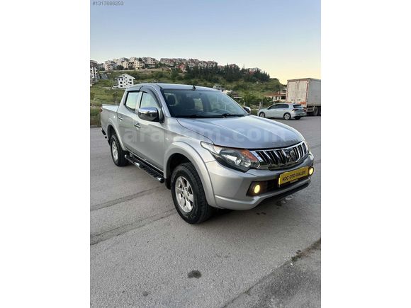 MİTSUBİSHİ L 200 FUL ORJINAL KOÇ OTO GALERİ
