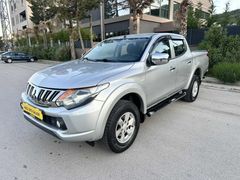 MİTSUBİSHİ L 200 FUL ORJINAL KOÇ OTO GALERİ