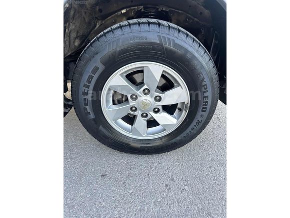 MİTSUBİSHİ L 200 FUL ORJINAL KOÇ OTO GALERİ