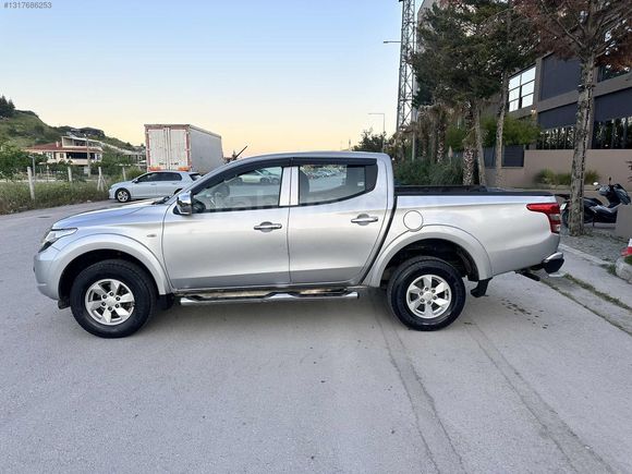 MİTSUBİSHİ L 200 FUL ORJINAL KOÇ OTO GALERİ
