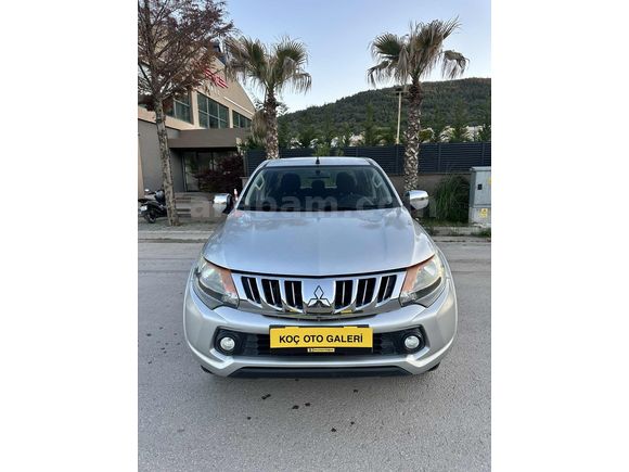 MİTSUBİSHİ L 200 FUL ORJINAL KOÇ OTO GALERİ