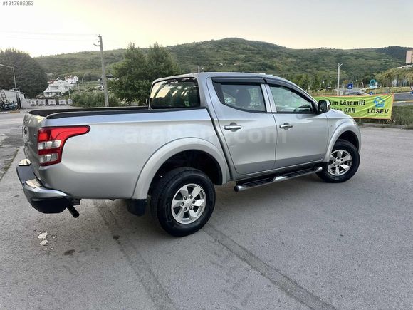 MİTSUBİSHİ L 200 FUL ORJINAL KOÇ OTO GALERİ
