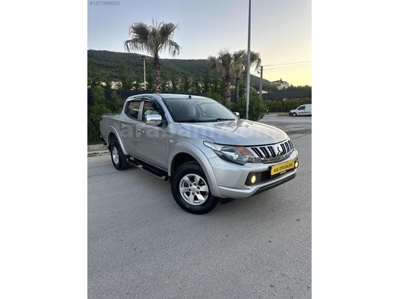 MİTSUBİSHİ L 200 FUL ORJINAL KOÇ OTO GALERİ
