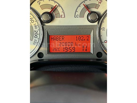 208.000 km  2011 model Fiat Linea 1.3 Multijet Emotion Plus
