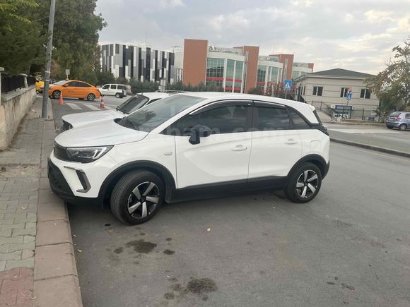 Sahibinden Opel Crossland 1.2 T Essential 2023 Model 