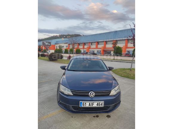 Sahibinden Volkswagen Jetta 1.6 TDi Trendline 2012 Model
