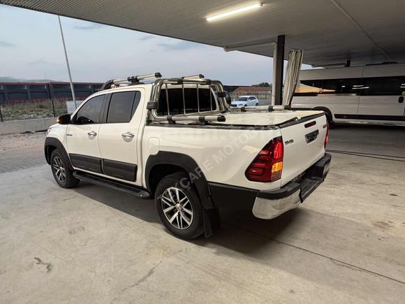 TOYOTA HİLUX 4X2
