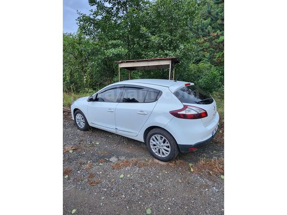 Sahibinden Renault Megane 1.5 dCi Touch Plus 2015 Model 