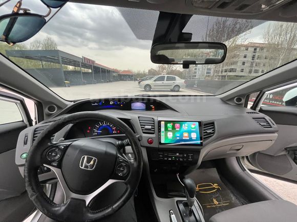 Sahibinden Honda Civic 1.6i VTEC Elegance 2012 Model Adana