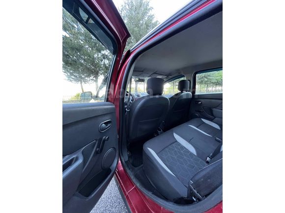 Dacia Sandero 1.5 dCi Stepway 2013 2014 cıkıslı hatasız boyasız
