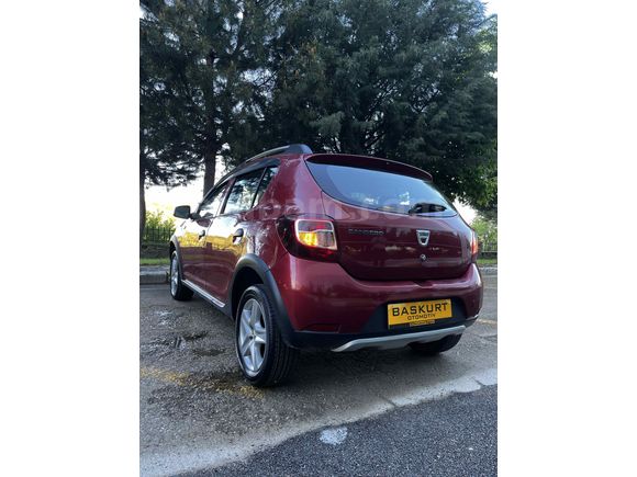 Dacia Sandero 1.5 dCi Stepway 2013 2014 cıkıslı hatasız boyasız