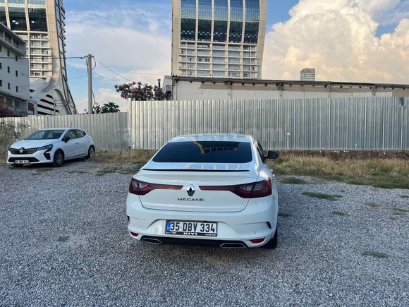 Sahibinden Renault Megane 1.5 Blue DCI Joy 2021 Model 