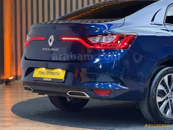 2024 Renault Megane 1.3 TCe Icon