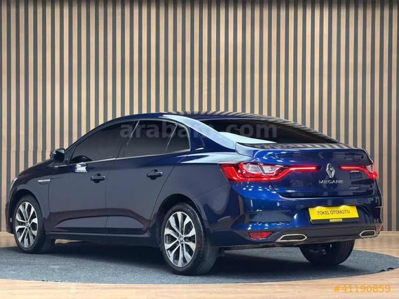 2024 Renault Megane 1.3 TCe Icon
