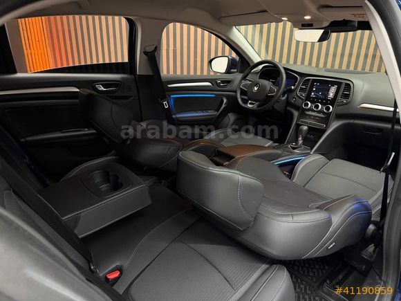 2024 Renault Megane 1.3 TCe Icon