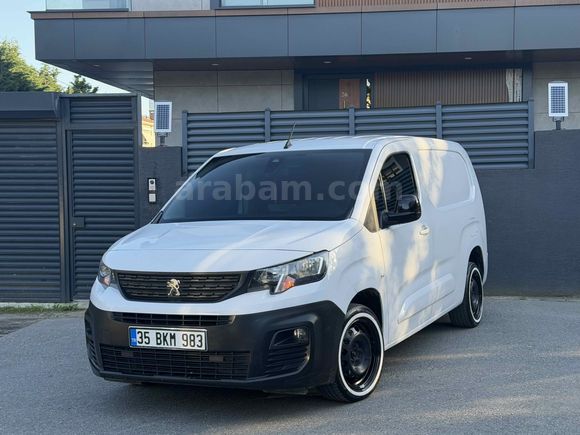 Sahibinden Peugeot Partner 1.5 BlueHDI Comfort 2022 Model  92.000 km Beyaz