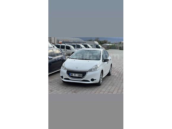 Sahibinden Peugeot 208 1.0 VTi Access 2014 Model 