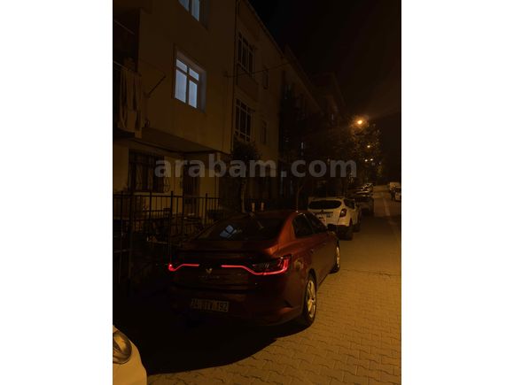 Sahibinden Renault Megane 1.6 Joy 2017 Model  95.000 km Kırmızı