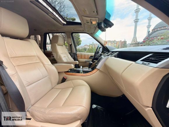 TANER,DEN RANGE ROVER 2.7 TDV6 HSE