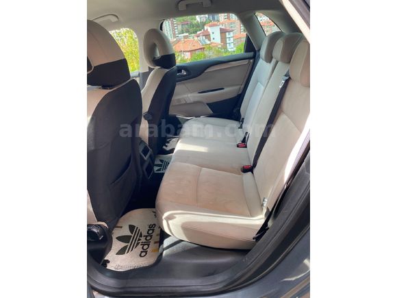 Sahibinden Citroen C4 1.6 HDi Confort 2011 Model