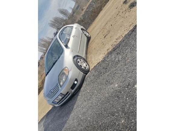 Sahibinden Toyota Corolla 1.6 Terra 2005 Model