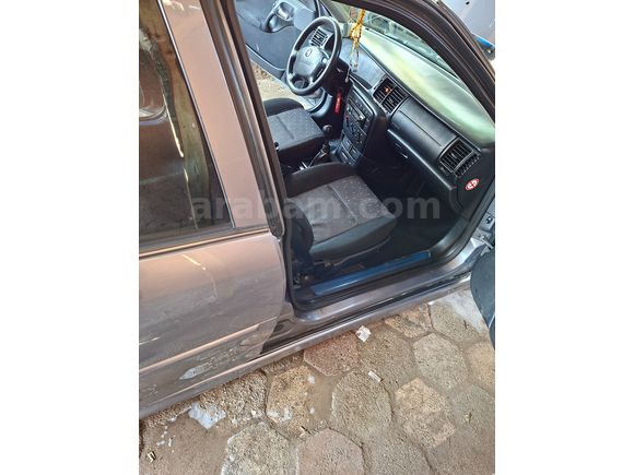 Sahibinden Opel Vectra 1.6 Comfort 2001 Model 