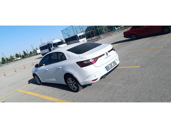 Sahibinden Renault Megane 1.5 Blue DCI Joy 2020 Model
