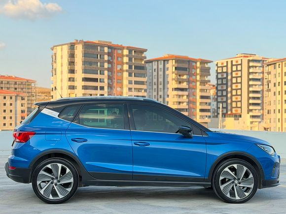 2024 SEAT ARONA 1.5 ECOTSİ FR PLUS 20 BİN'DE HATASIZ BOYASIZ +