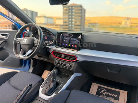 2024 SEAT ARONA 1.5 ECOTSİ FR PLUS 20 BİN'DE HATASIZ BOYASIZ +