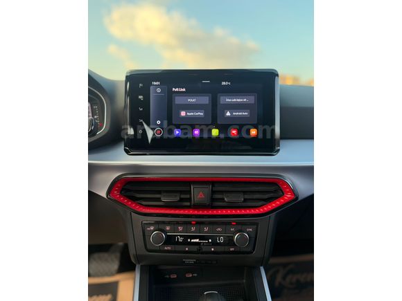 2024 SEAT ARONA 1.5 ECOTSİ FR PLUS 20 BİN'DE HATASIZ BOYASIZ +