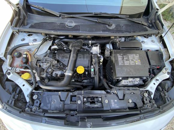 Sahibinden Renault Fluence 1.5 dCi Touch Plus 2014 Model
Trafiğe 2015 çıkışlıdır 