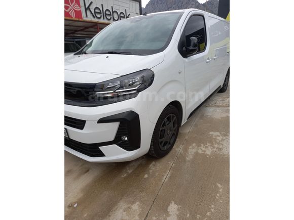 Sahibinden Opel Vivaro 1.5 D Ultimate 2025 Model