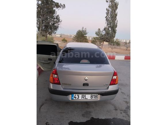 Sahibinden Renault Clio 1.4 Alize 2006 Model  110.000 km Füme