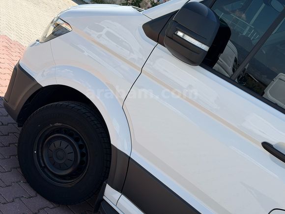 AKTİF den 2023 CRAFTER 2.0 TDI COMF. OTOMATİK 4X4 98.000 KM FULL