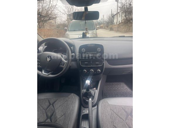 Sahibinden Renault Clio 0.9 TCe Joy 2020 Model
